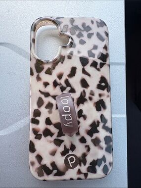 iPhone 16 Loopy Case